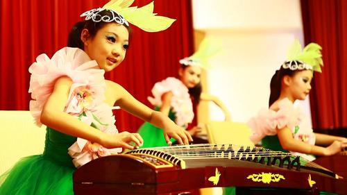 中国香港国际青少年文化艺术交流活动组织委员会媒体支持中国教育电